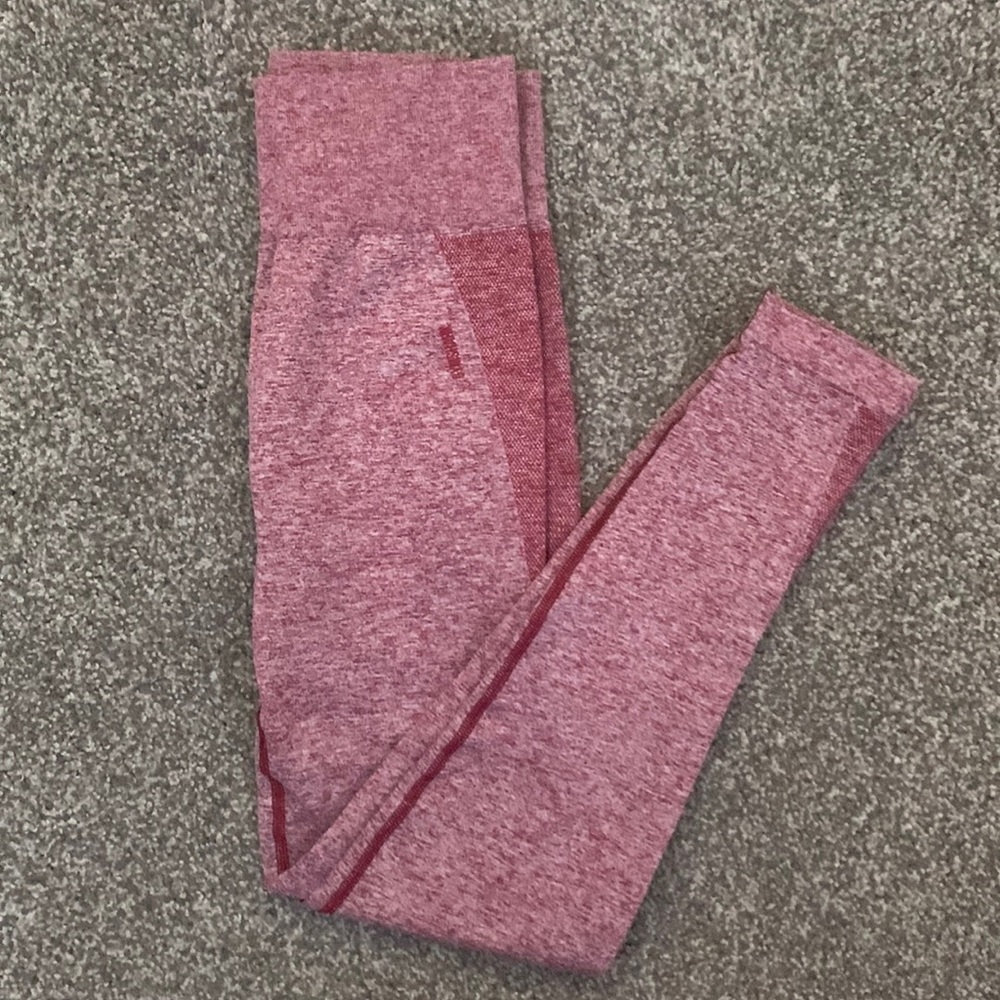Mauve pink Gymshark leggings.